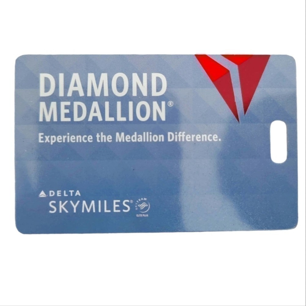 DELTA Diamond Bag - Luggage Tag NWOT